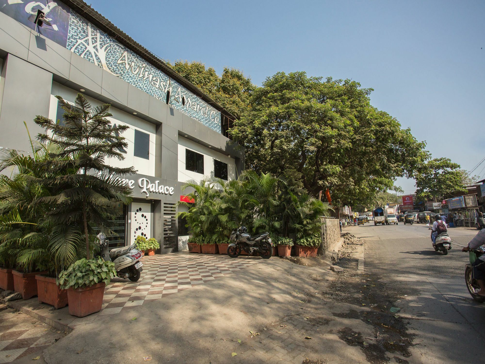 Hotel Adore Palace Bombay Exterior foto